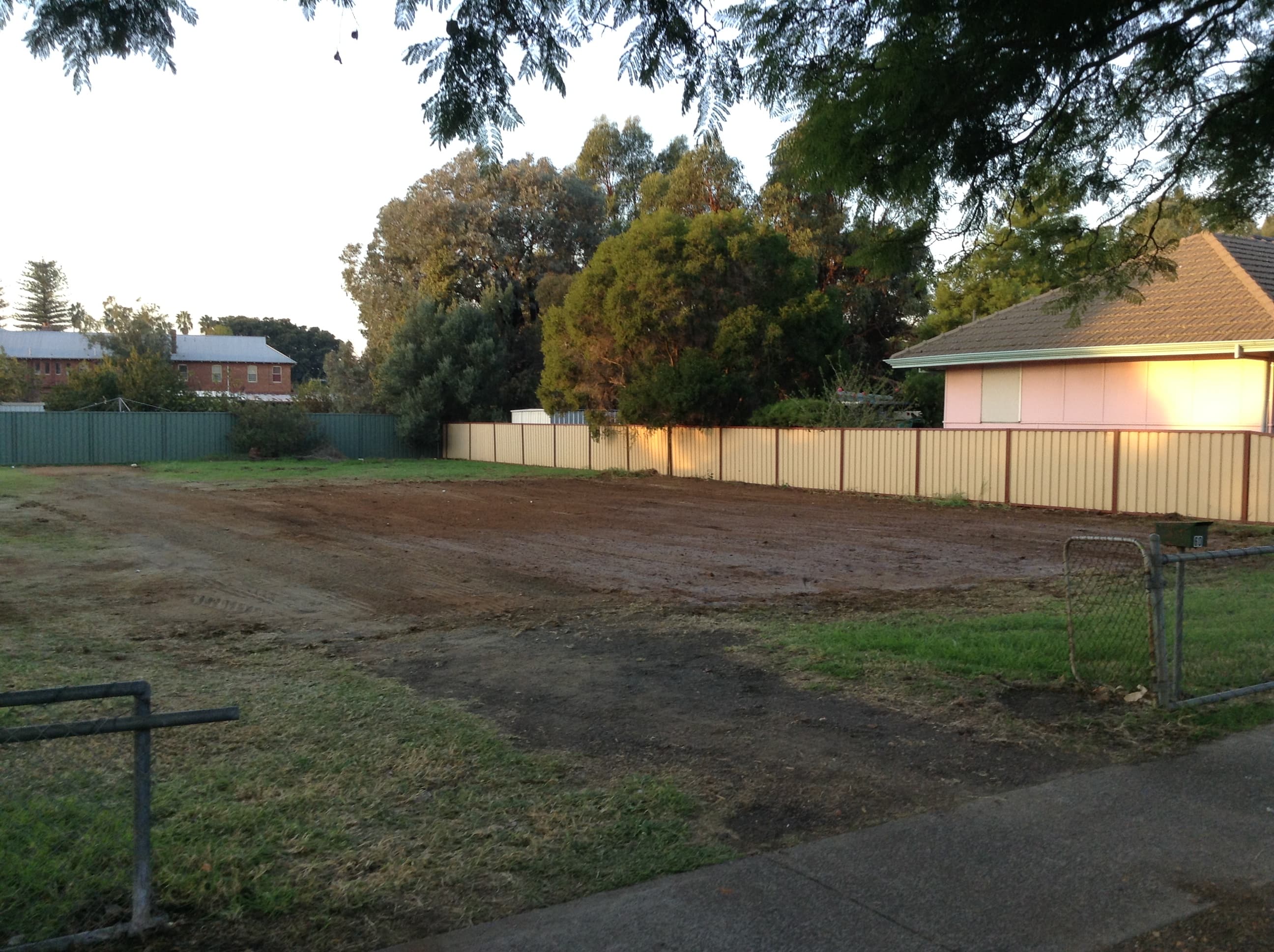 HOUSE DEMOLITION & BLOCK CLEARING after